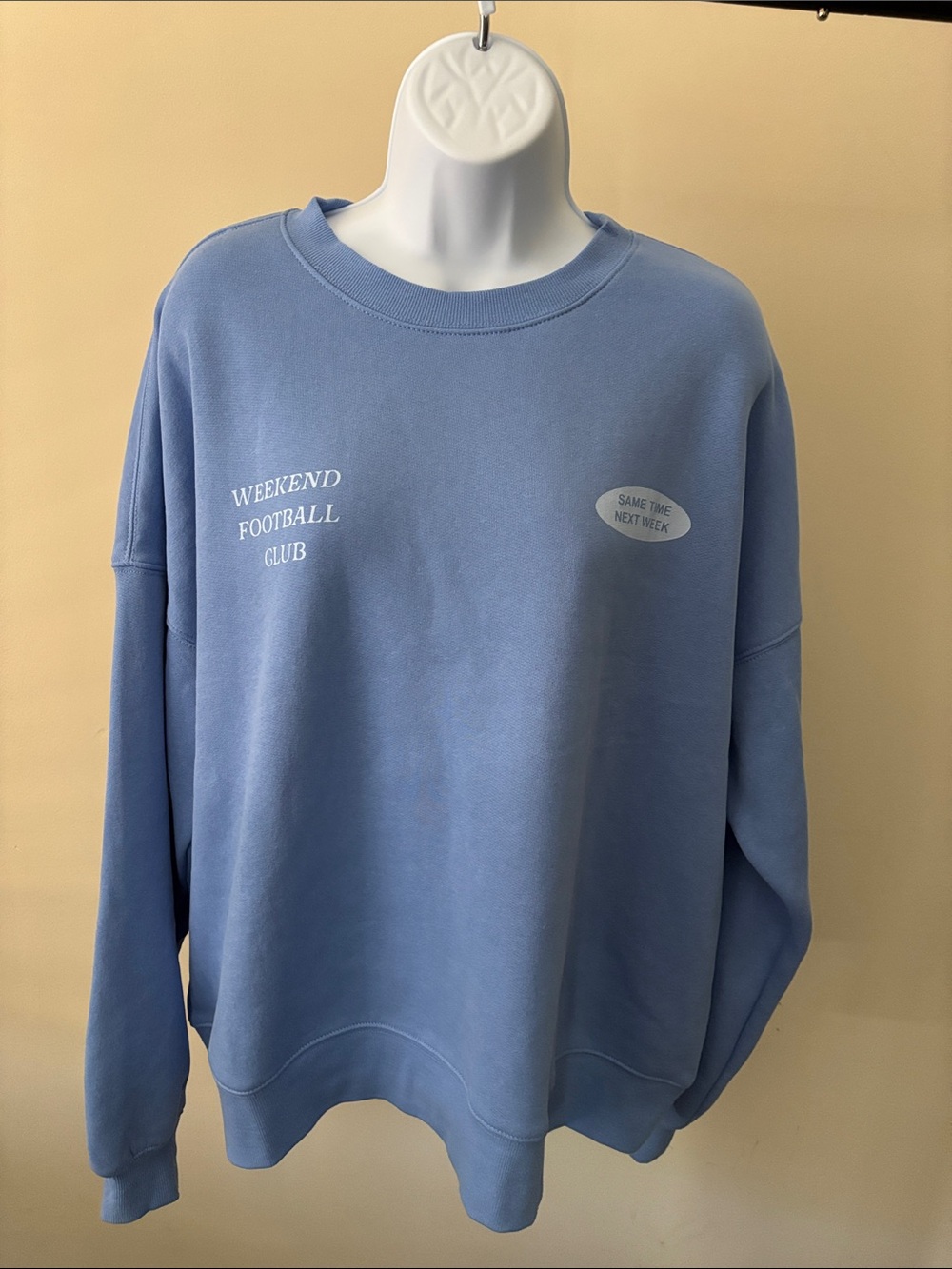 Wild Fable Weekend Football Club Blue Crewneck Sweatshirt size Medium